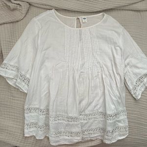 Old Navy white embroidered linen peasant top, size L